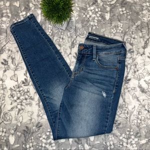 👖 Old Navy Rockstar Skinny Jeans